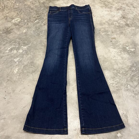 Spanx EveryWear Flare Jeans Women M MidRise Dark Wash Stretch Pullover Denim Y2K - Picture 1 of 8